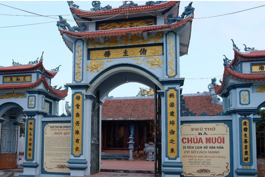ĐẶC SẮC LỄ HỘI TẠI PHỦ THỜ BÀ CHÚA MUỐI  VÀ ĐIỆU MÚA ÔNG ĐÙNG BÀ ĐÀ