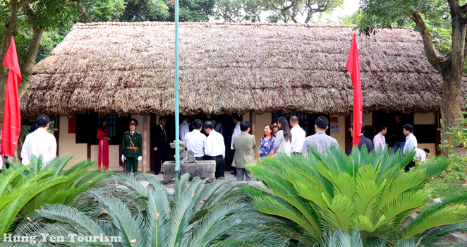 nhc3a0-lc6b0u-nie1bb87m-bc3a1c-he1bb93